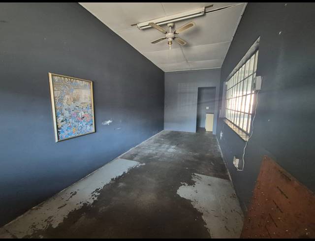 495M² WAREHOUSE TO LET IN KRUGERSDORP CENTRAL